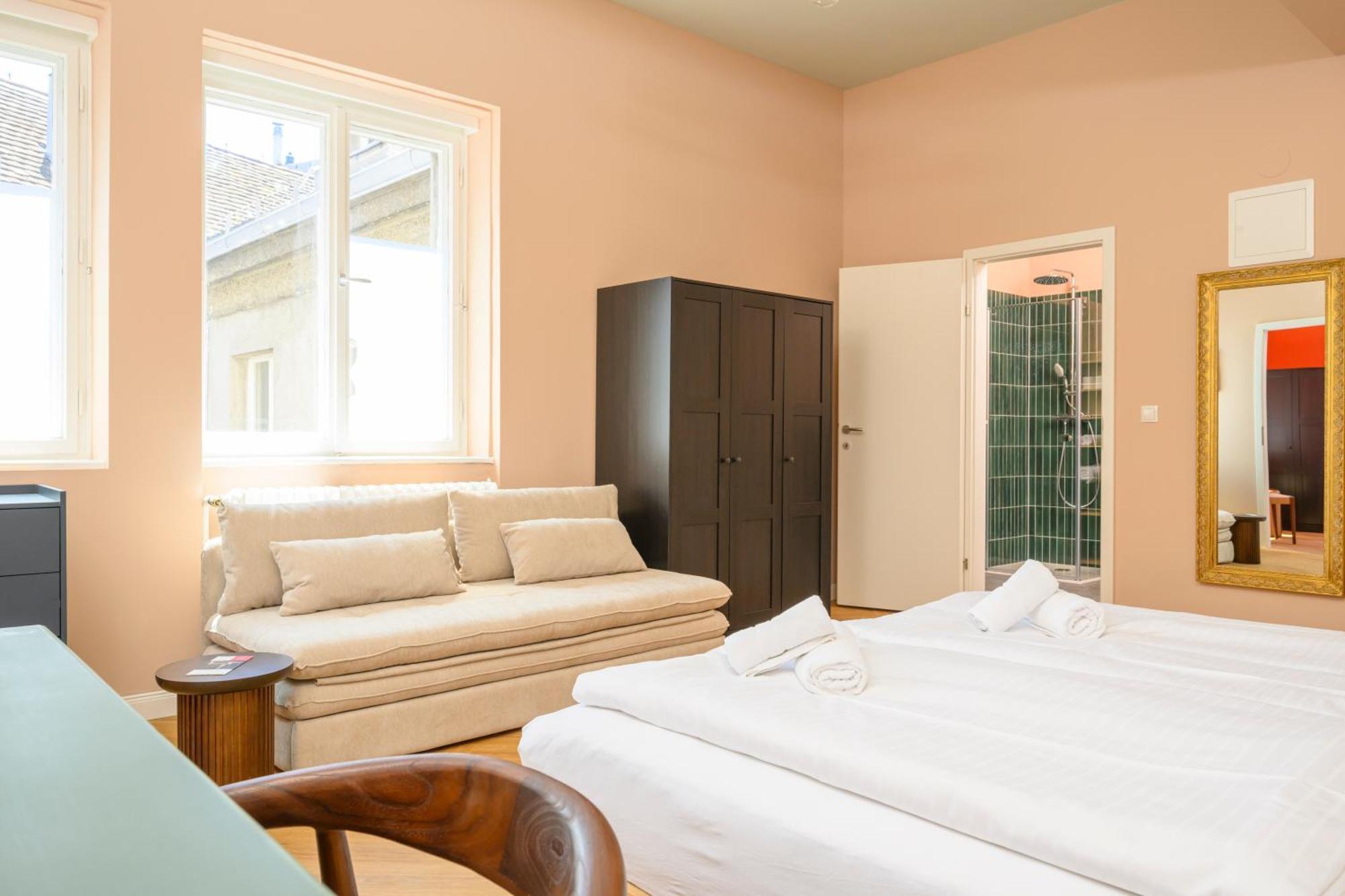 Palais Palffy Suits Vienna Luaran gambar