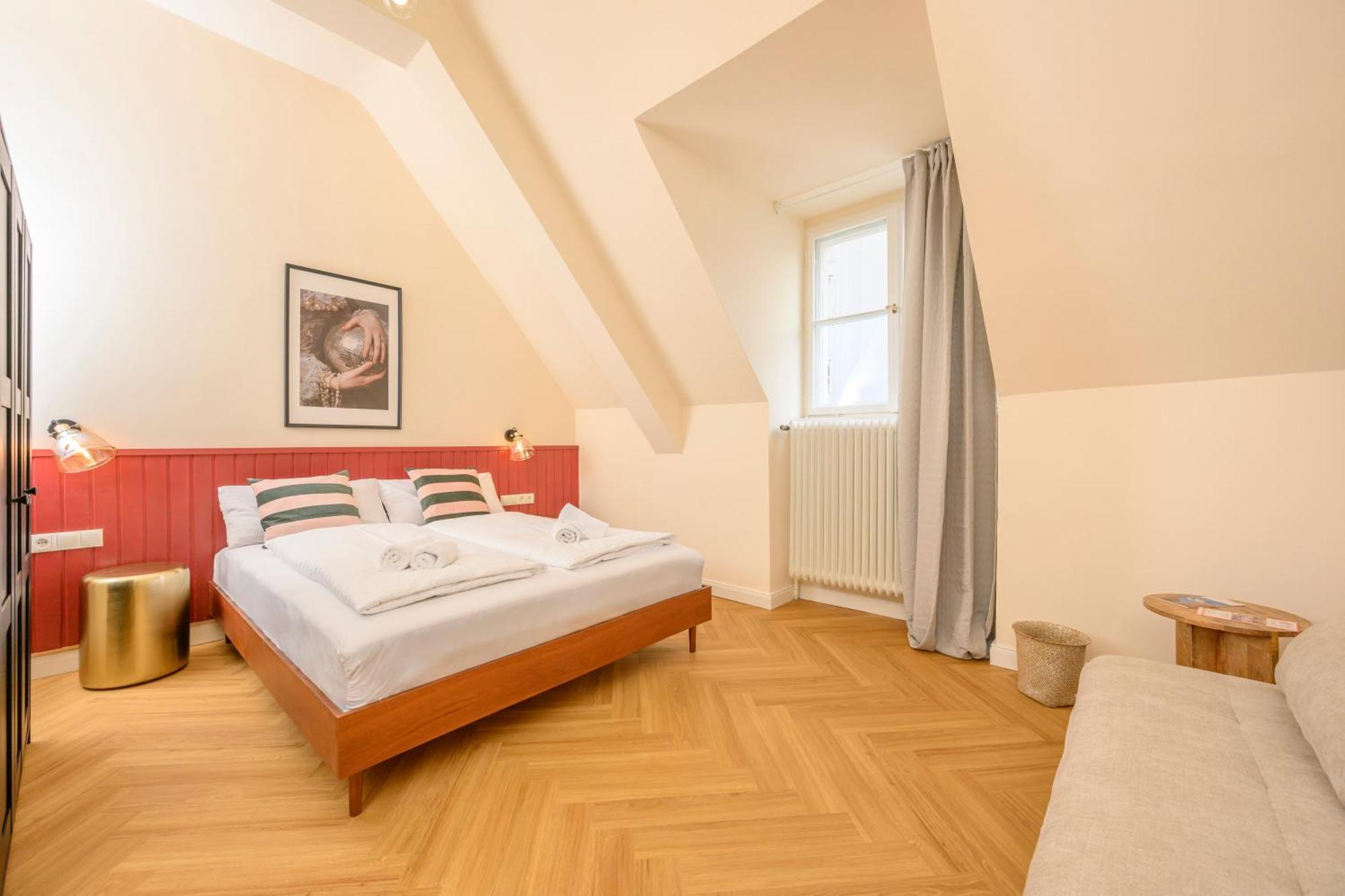 Palais Palffy Suits Vienna Luaran gambar