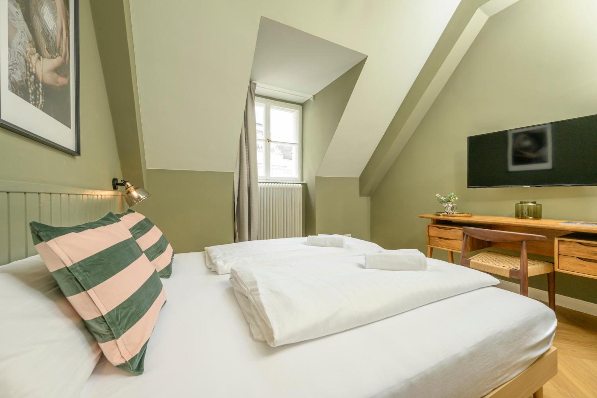 Palais Palffy Suits Vienna Luaran gambar